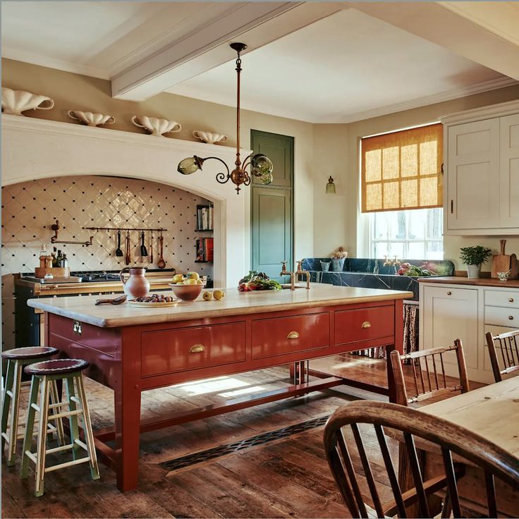 Installing a new kitchen in a period UK property